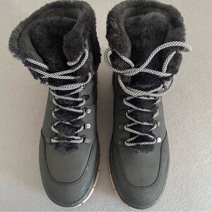 Pajar Chalet Faux Shearling Waterproof Bootie Womens Color Black Size 10 NWOB
